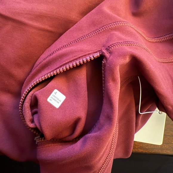 Define Cropped Jacket *Nulu™ Garnet - Picture 8 of 9